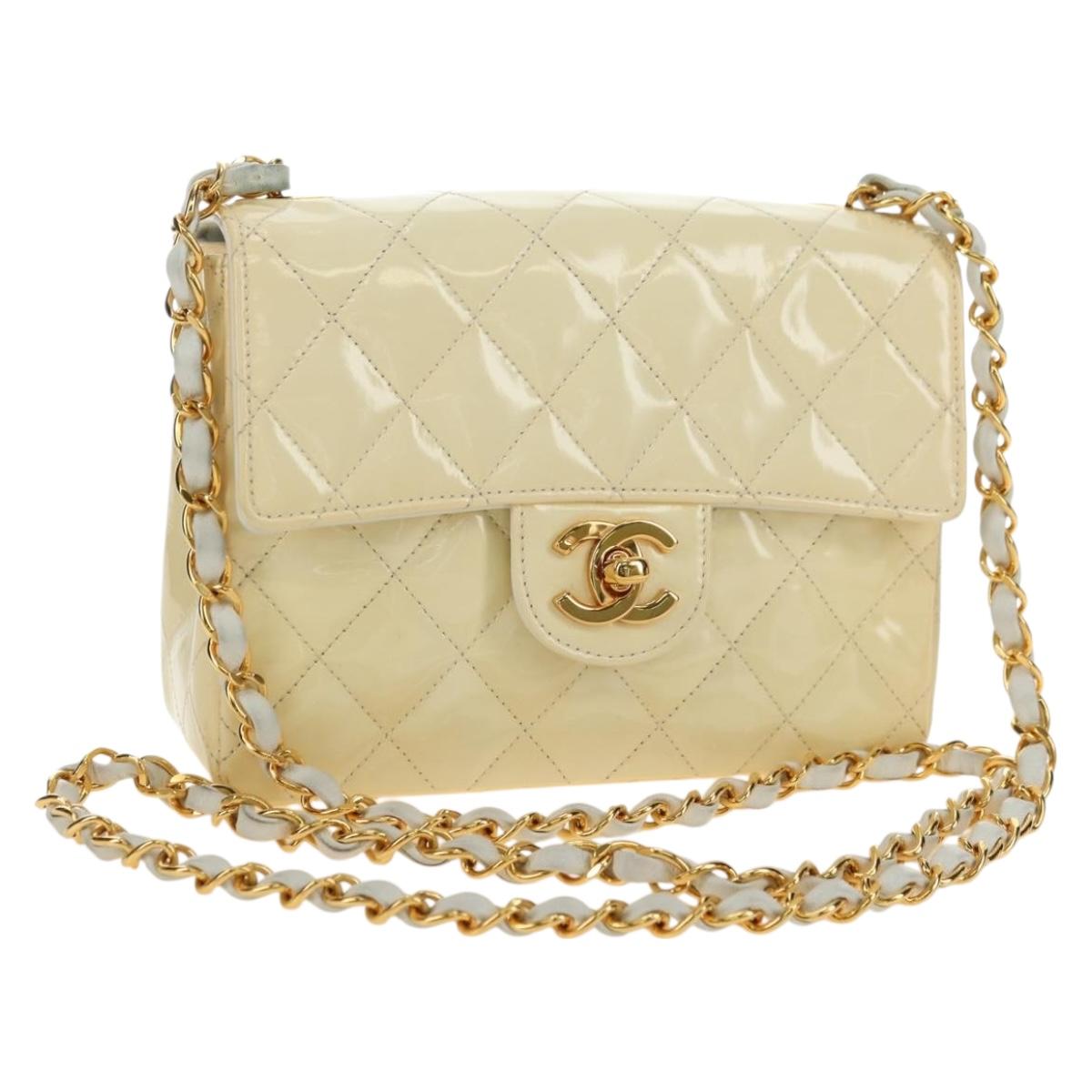 CHANEL Mini Matelasse 17 Chain Bag Patent leather Ivory Gold CC Auth 180353V