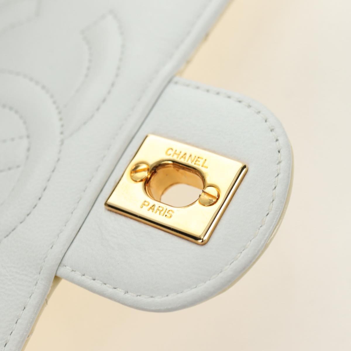 CHANEL Mini Matelasse 17 Chain Bag Patent leather Ivory Gold CC Auth 180353V