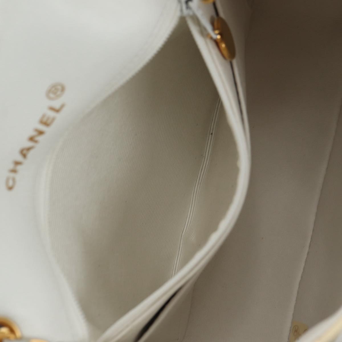 CHANEL Mini Matelasse 17 Chain Bag Patent leather Ivory Gold CC Auth 180353V