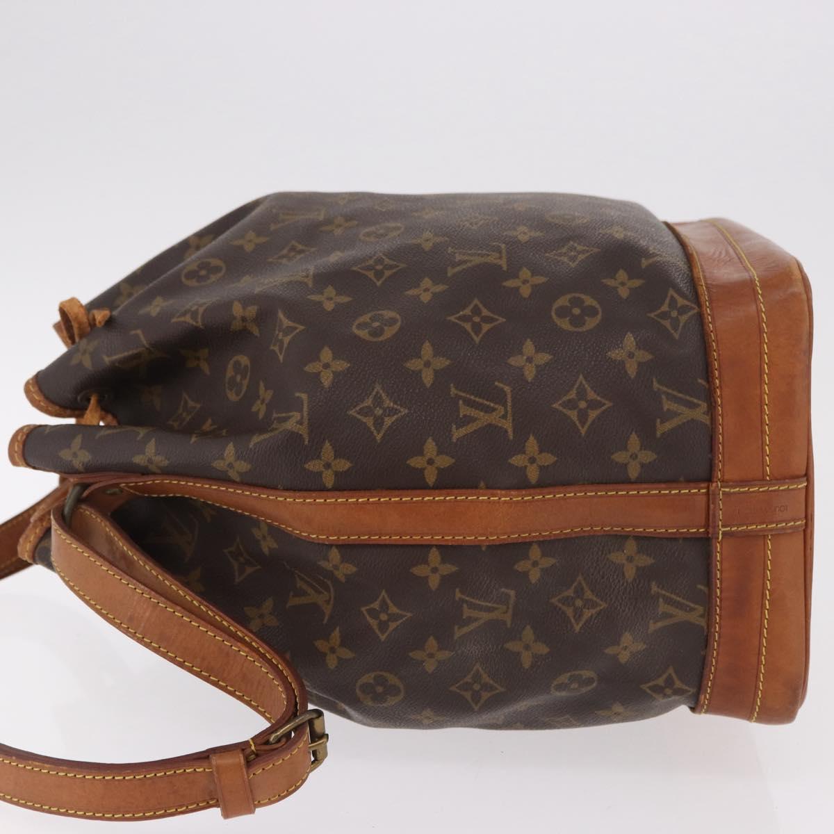 LOUIS VUITTON Monogram Noe Shoulder Bag M42224 LV Auth 180416