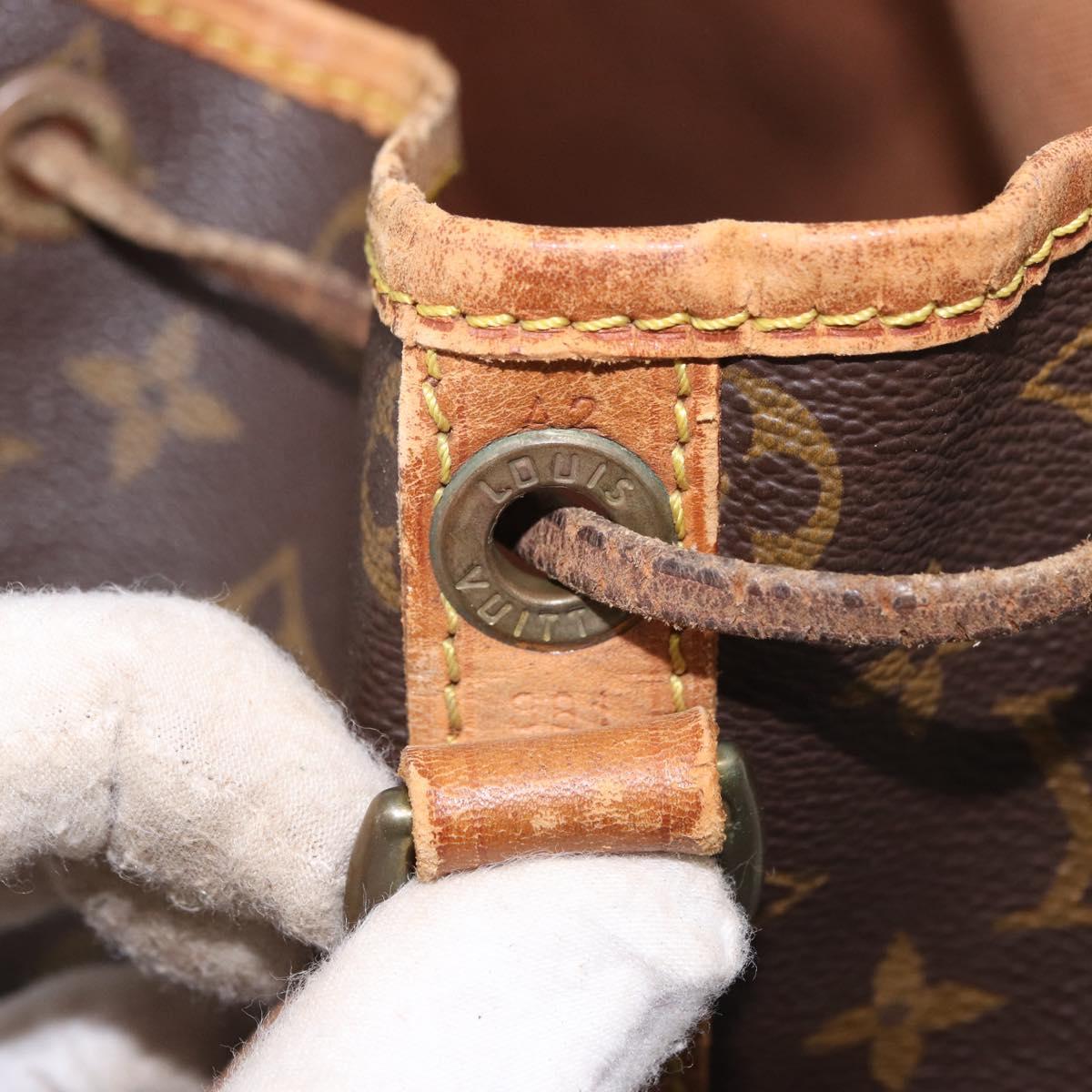 LOUIS VUITTON Monogram Noe Shoulder Bag M42224 LV Auth 180454