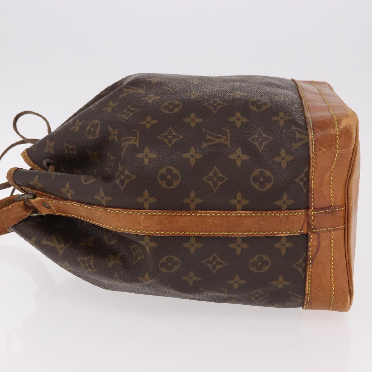 LOUIS VUITTON Monogram Noe Shoulder Bag M42224 LV Auth 180454