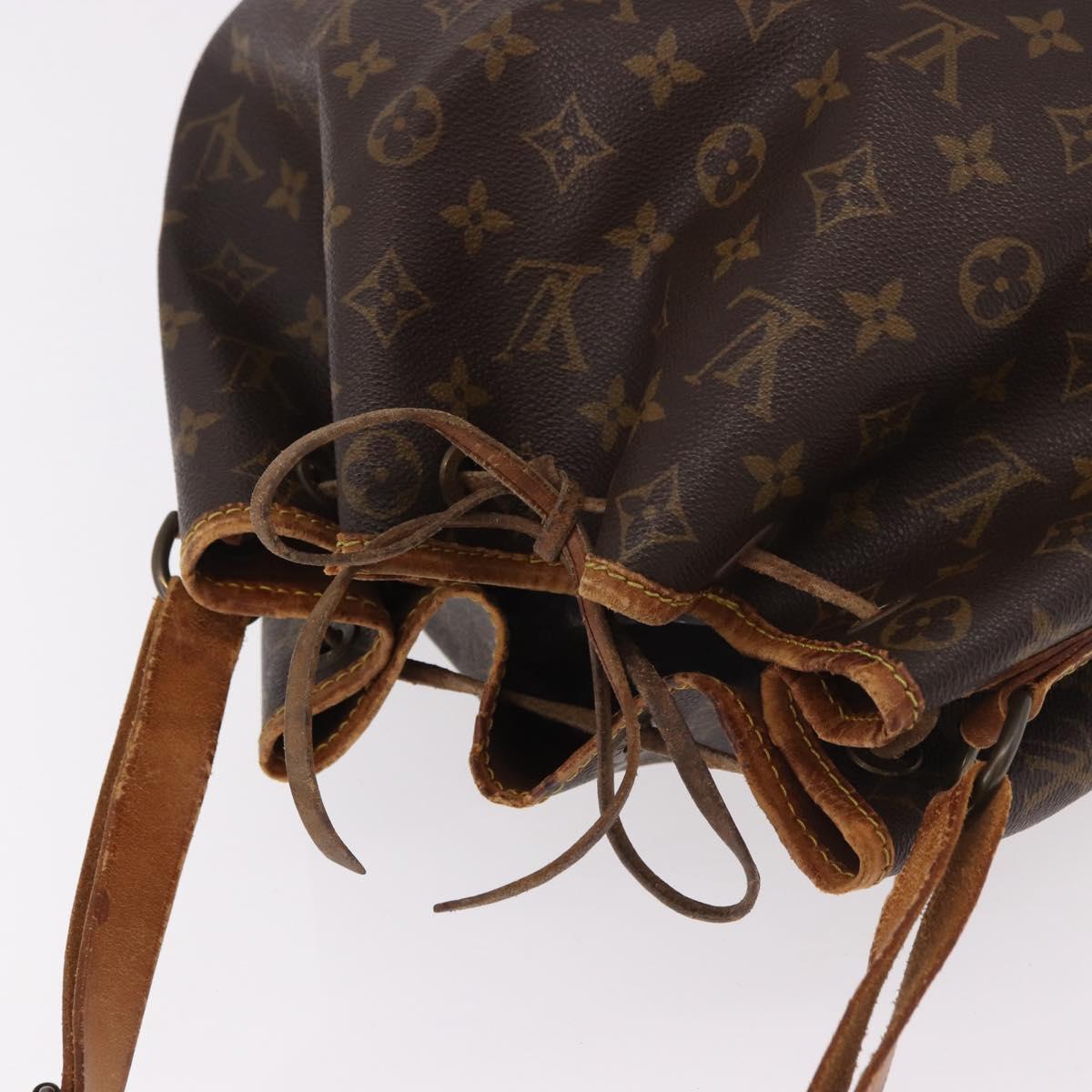 LOUIS VUITTON Monogram Noe Shoulder Bag M42224 LV Auth 180454