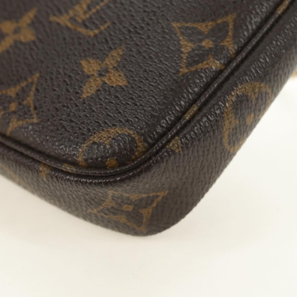 LOUIS VUITTON Monogram Mini Pochette Accessoires Pouch N41667 LV Auth 180474V