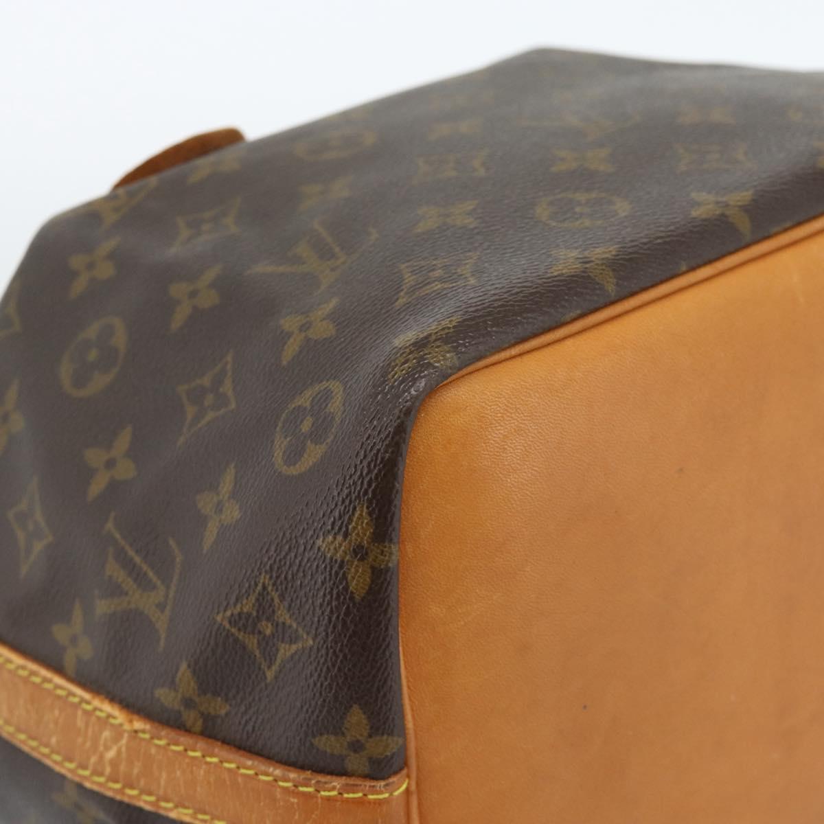 LOUIS VUITTON Monogram Petit Noe Shoulder Bag M42226 LV Auth 180737