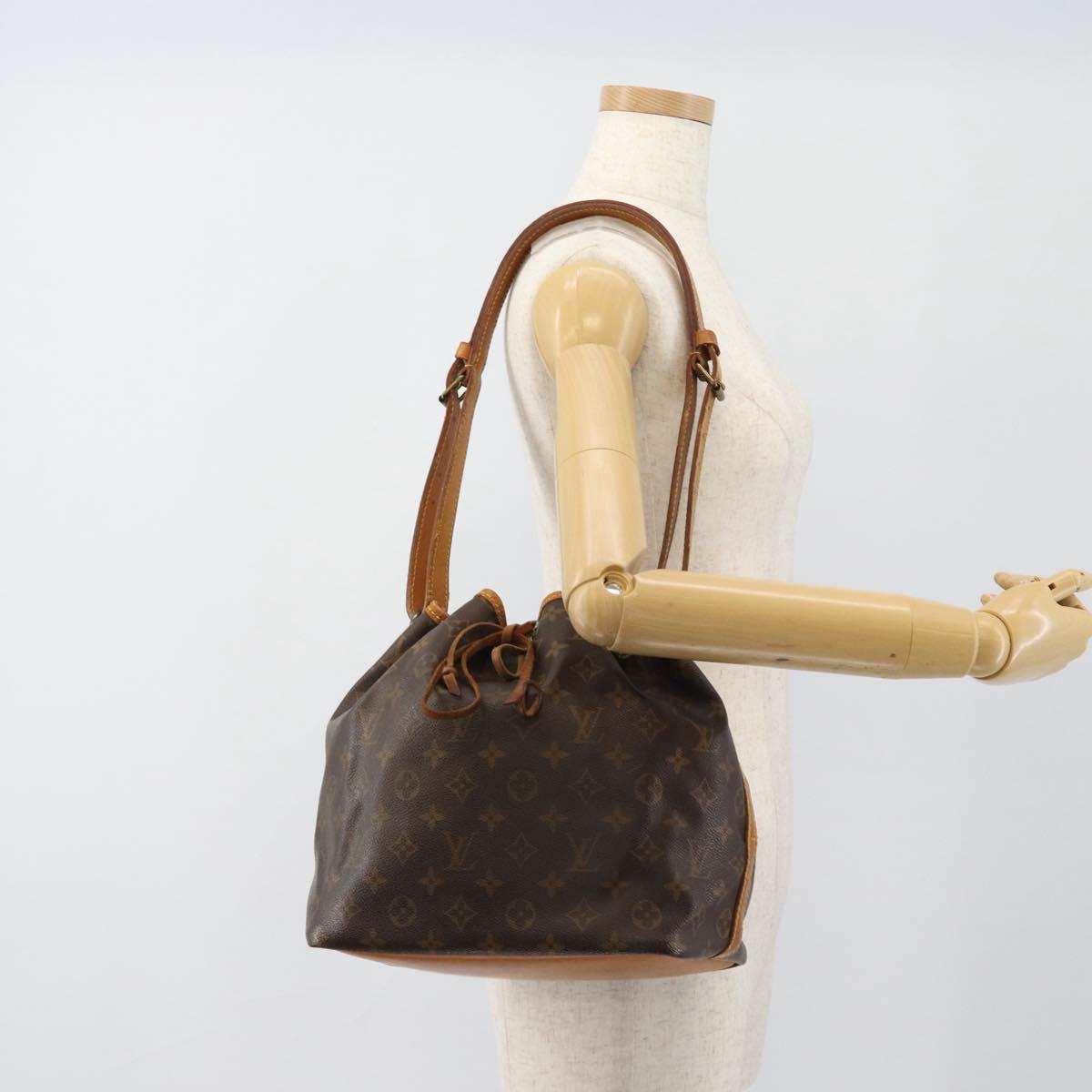 LOUIS VUITTON Monogram Petit Noe Shoulder Bag M42226 LV Auth 180737