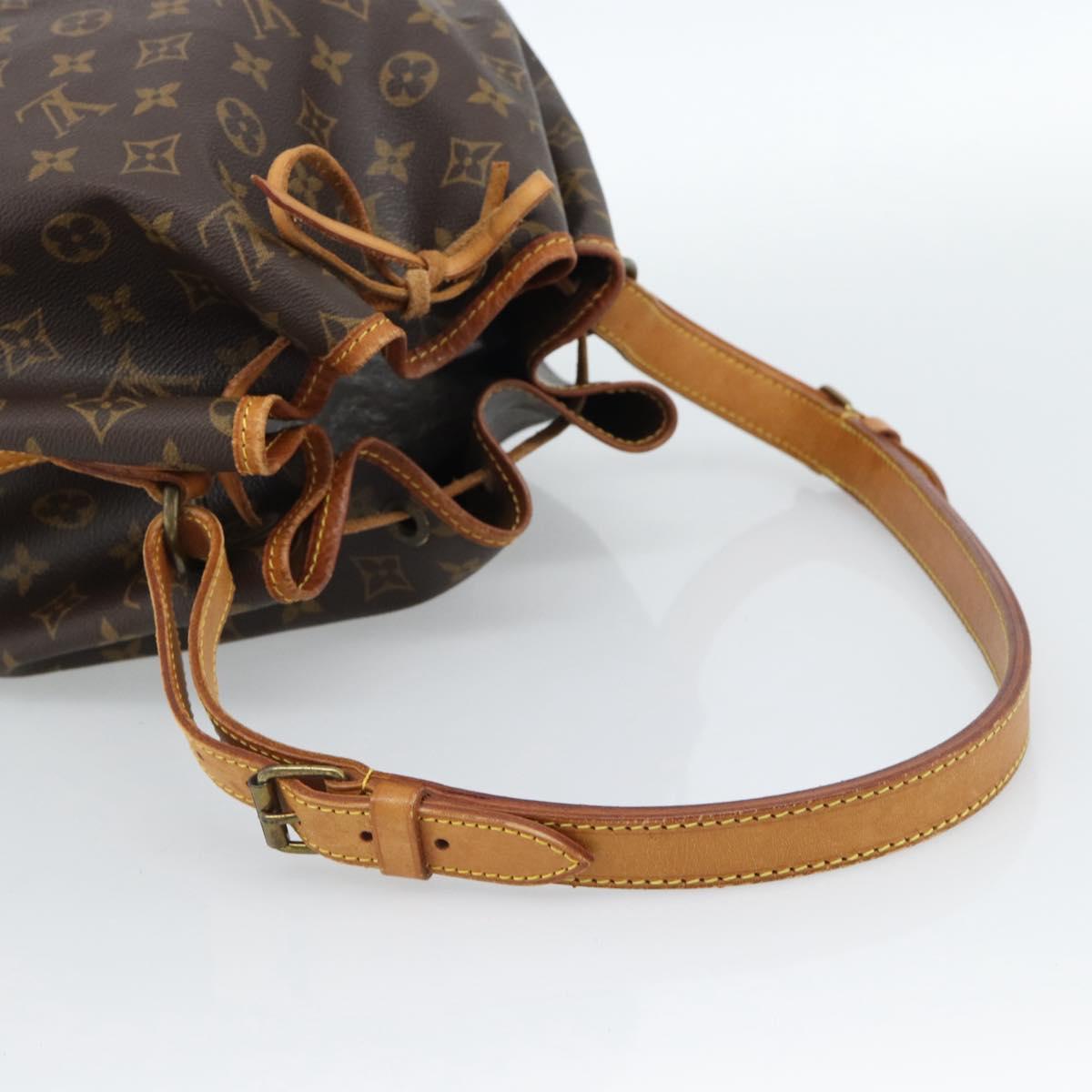 LOUIS VUITTON Monogram Noe Shoulder Bag M42224 LV Auth 180740
