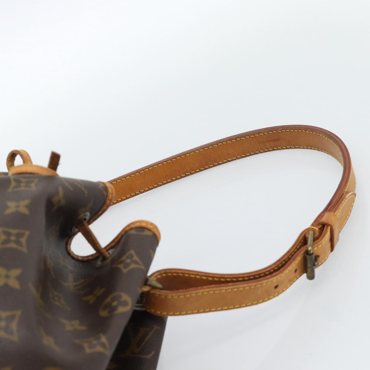 LOUIS VUITTON Monogram Noe Shoulder Bag M42224 LV Auth 180740