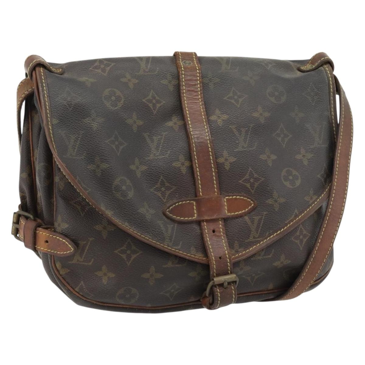 LOUIS VUITTON Monogram Saumur 30 Shoulder Bag M42256 LV Auth 180794