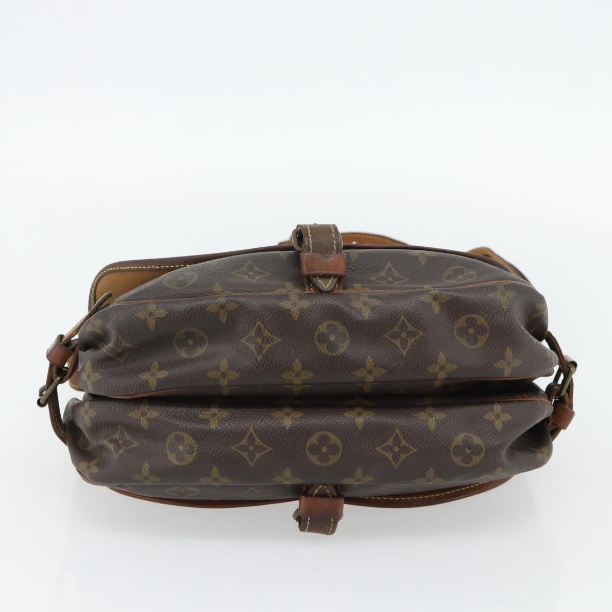 LOUIS VUITTON Monogram Saumur 30 Shoulder Bag M42256 LV Auth 180794