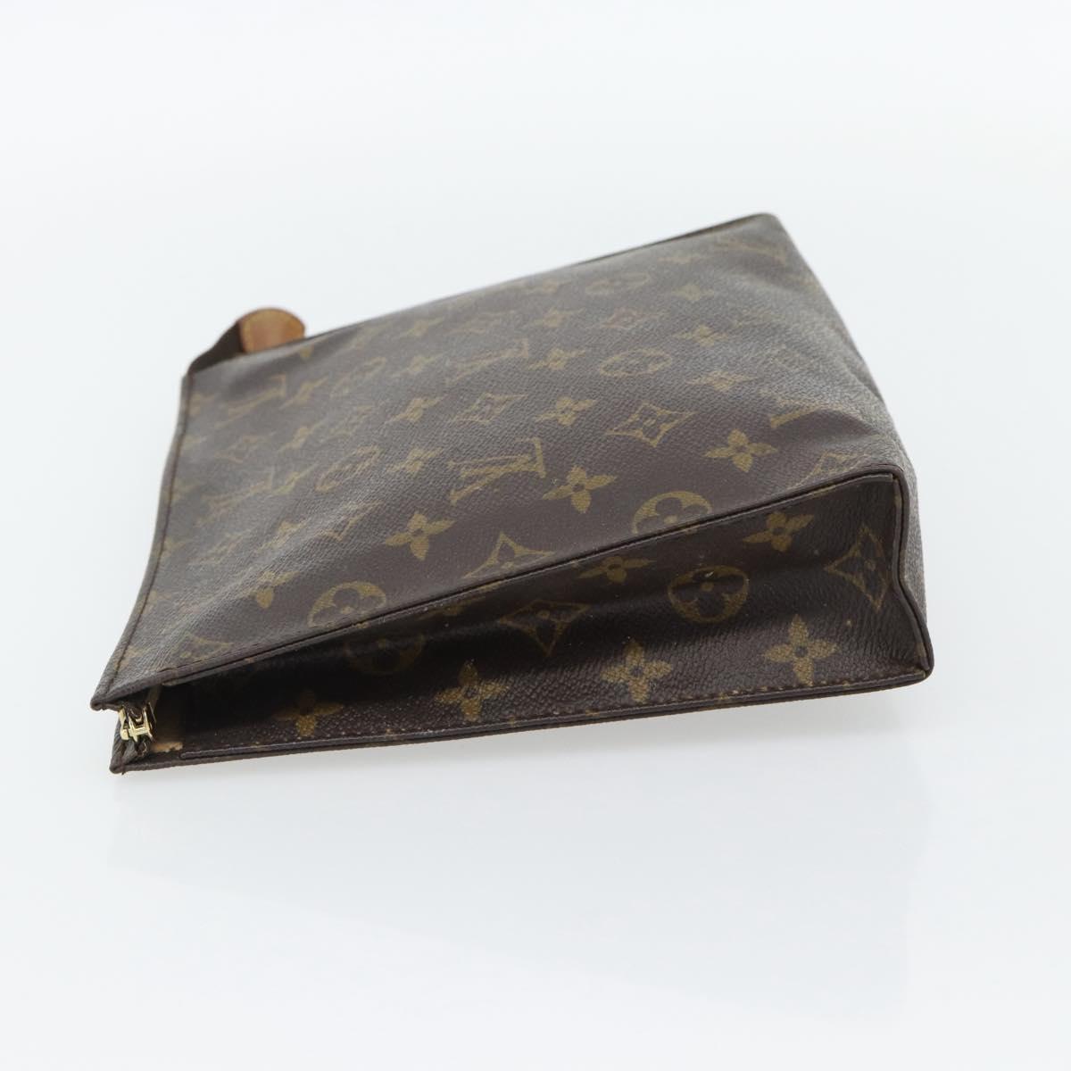 LOUIS VUITTON Monogram Poche Toilette 26 Pouch M47542 LV Auth 180910