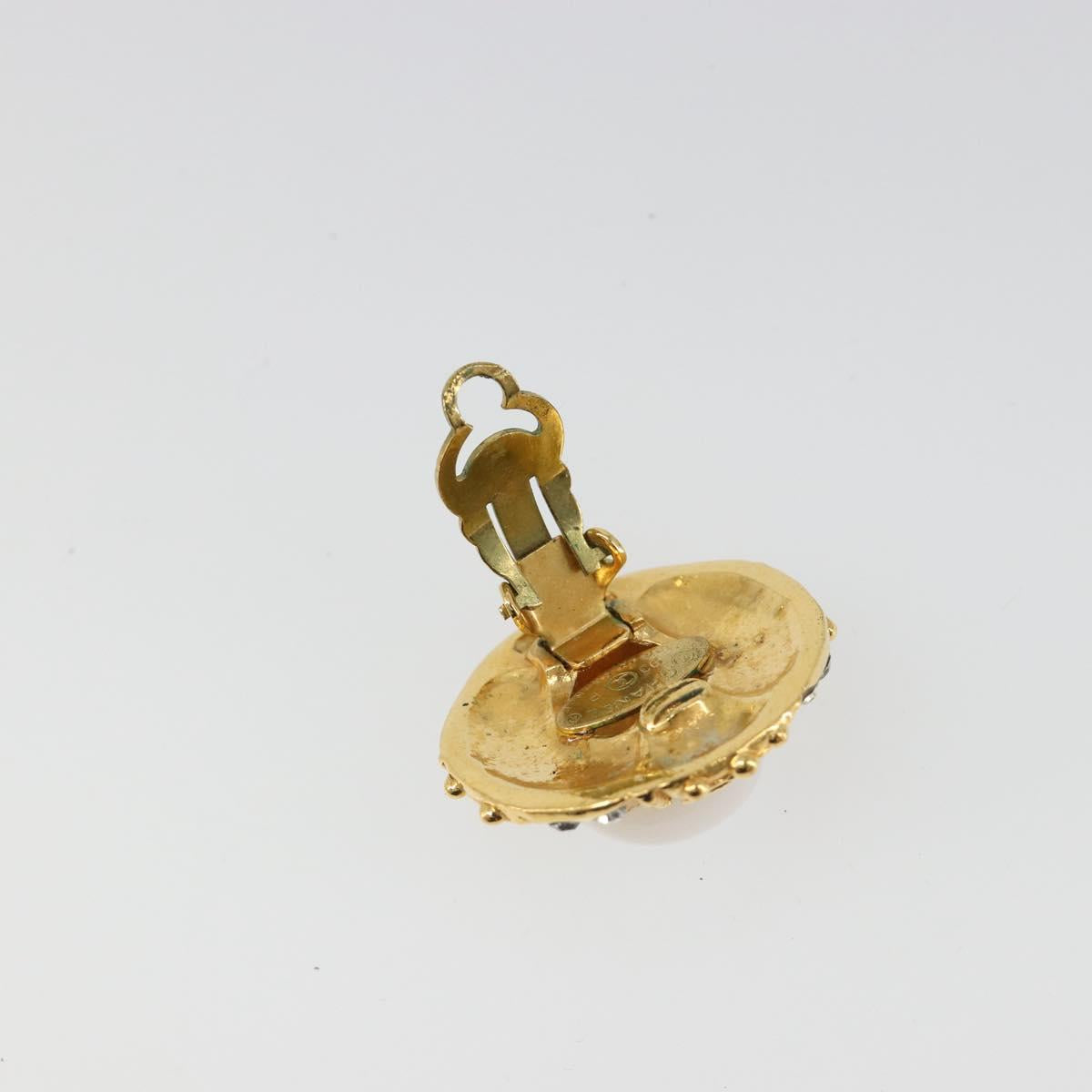 CHANEL Earring metal Gold Tone CC Auth 180937