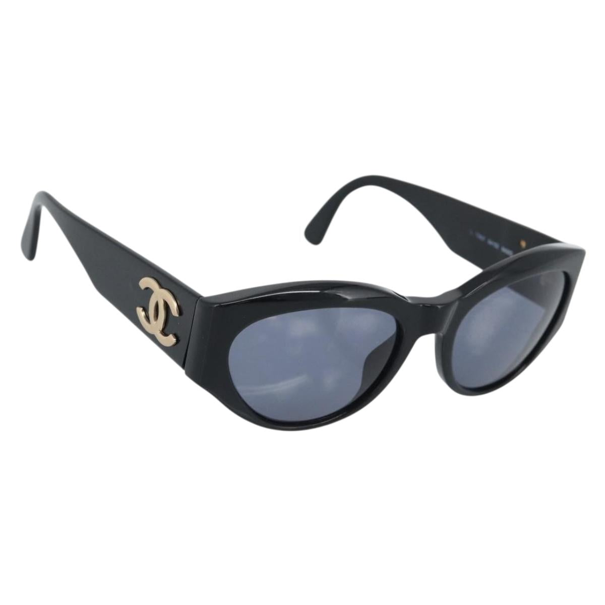 CHANEL Sunglasses plastic Black CC Auth 180948M