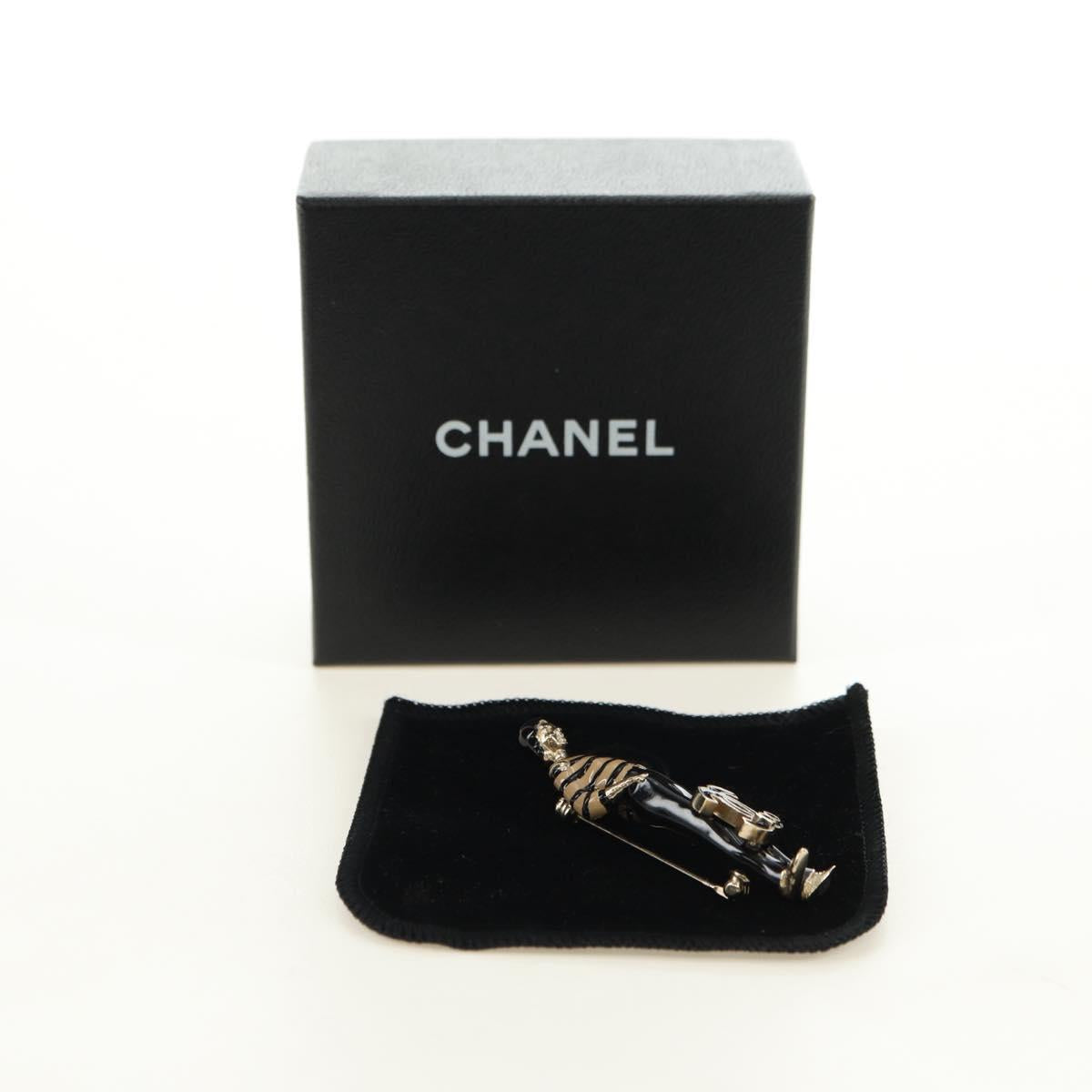 CHANEL Mademoiselle Doll Brooch metal Gold CC Auth 181111V