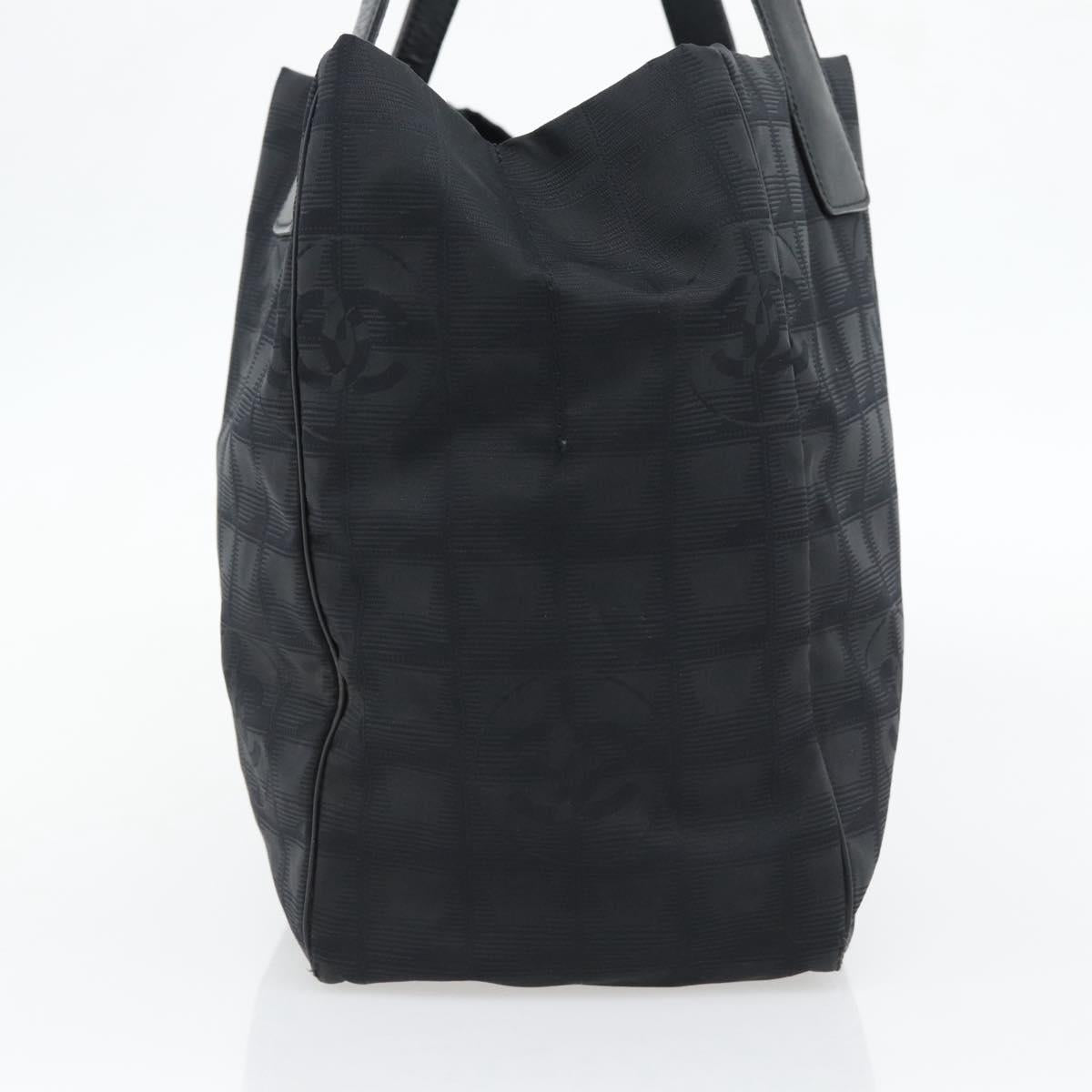 CHANEL New Travel line Tote Bag Nylon Black CC Auth 181153
