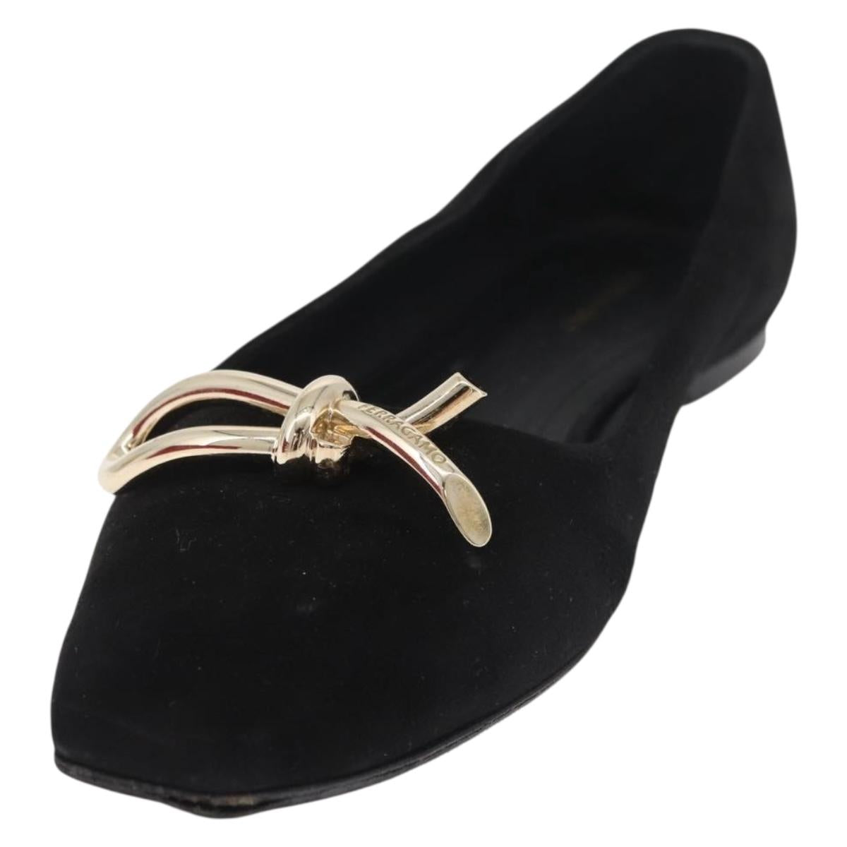 Salvatore Ferragamo Pumps Suede Black Gold Auth 181587A