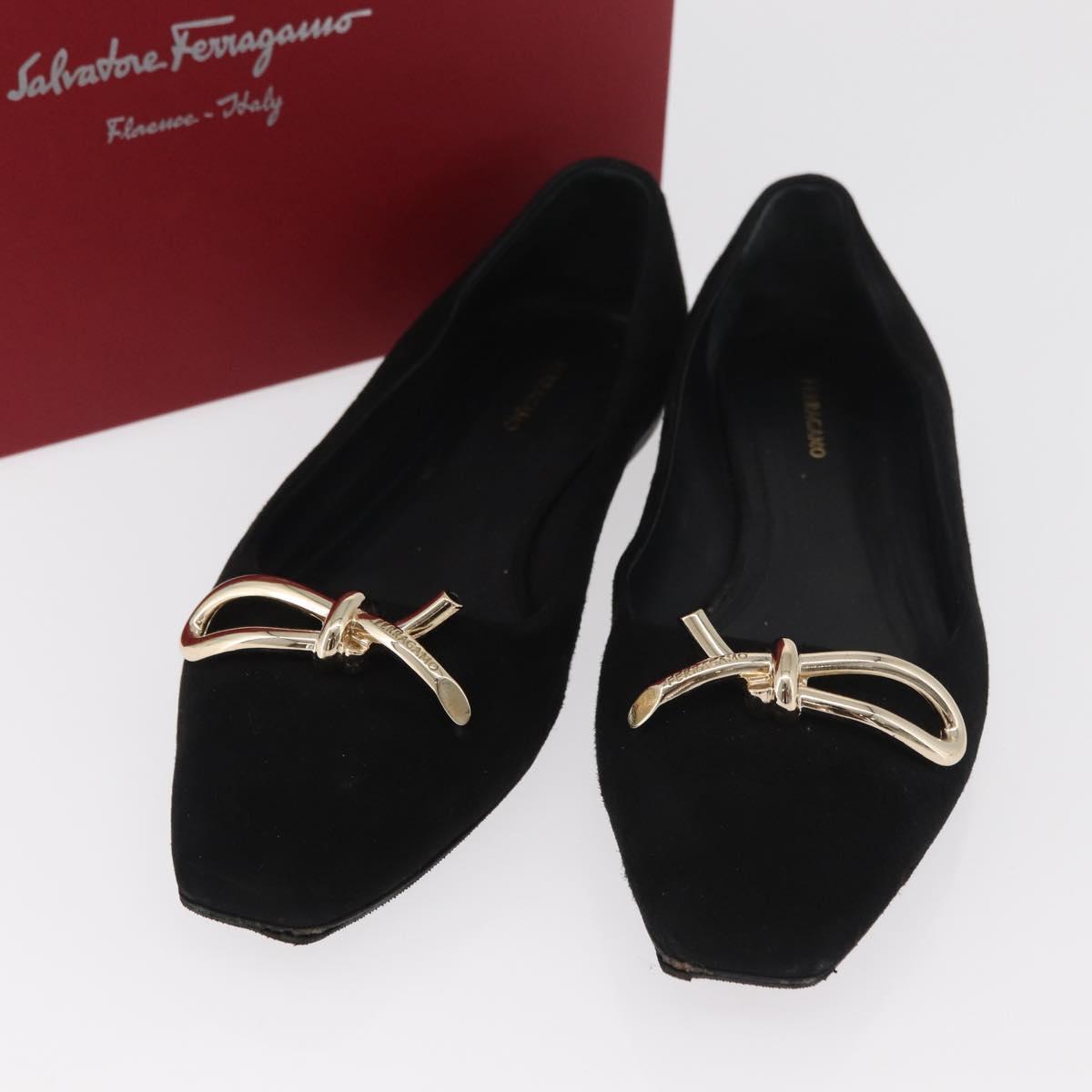 Salvatore Ferragamo Pumps Suede Black Gold Auth 181587A