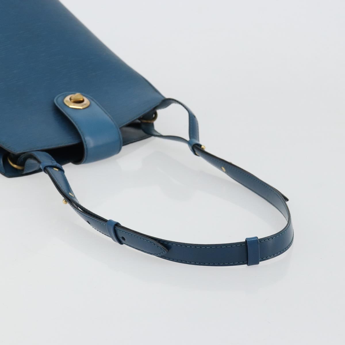 LOUIS VUITTON Epi Cluny Shoulder Bag Blue M52255 LV Auth 181611