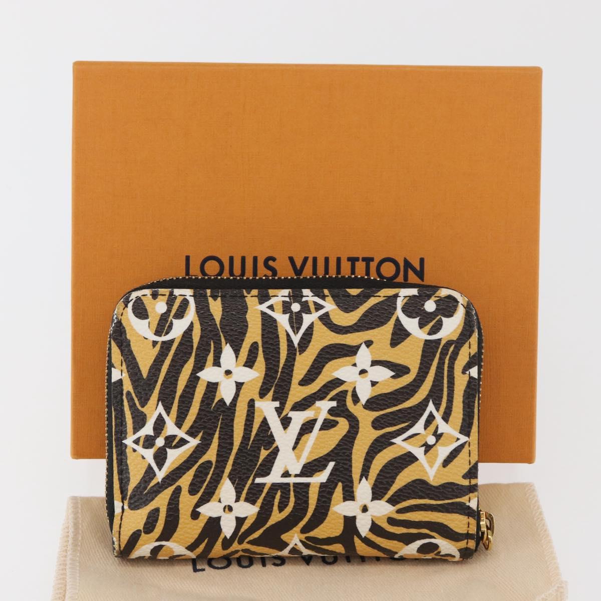 LOUIS VUITTON Monogram Jungle Zippy Coin Purse Coin Purse M67878 LV Auth 181673M