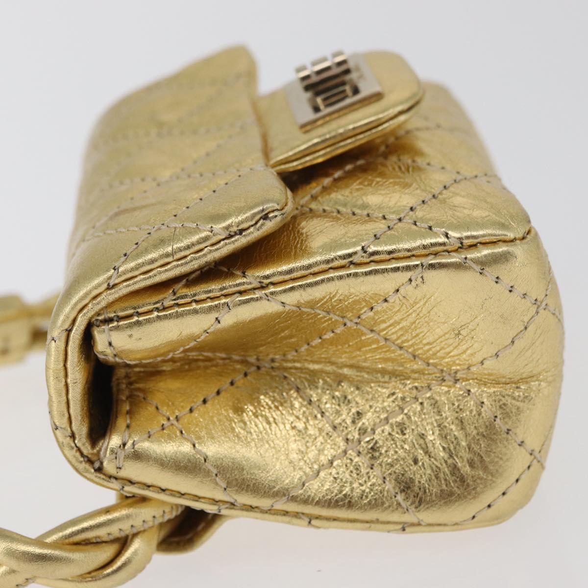 CHANEL Matelasse 2.55 Pouch Leather Gold CC Auth 181679SM