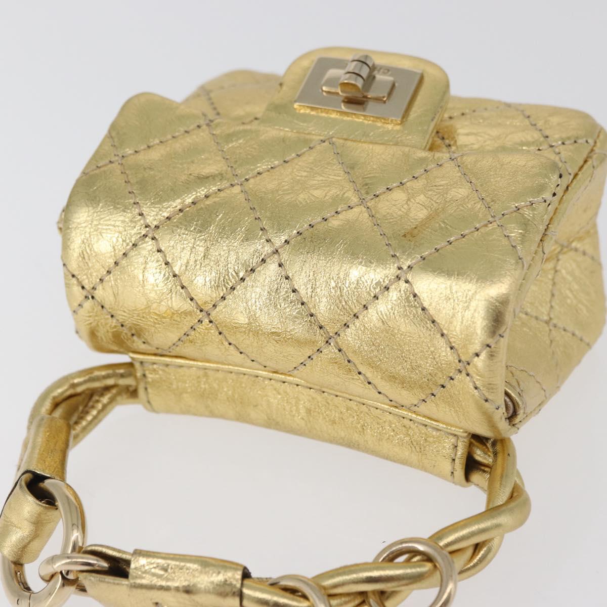 CHANEL Matelasse 2.55 Pouch Leather Gold CC Auth 181679SM