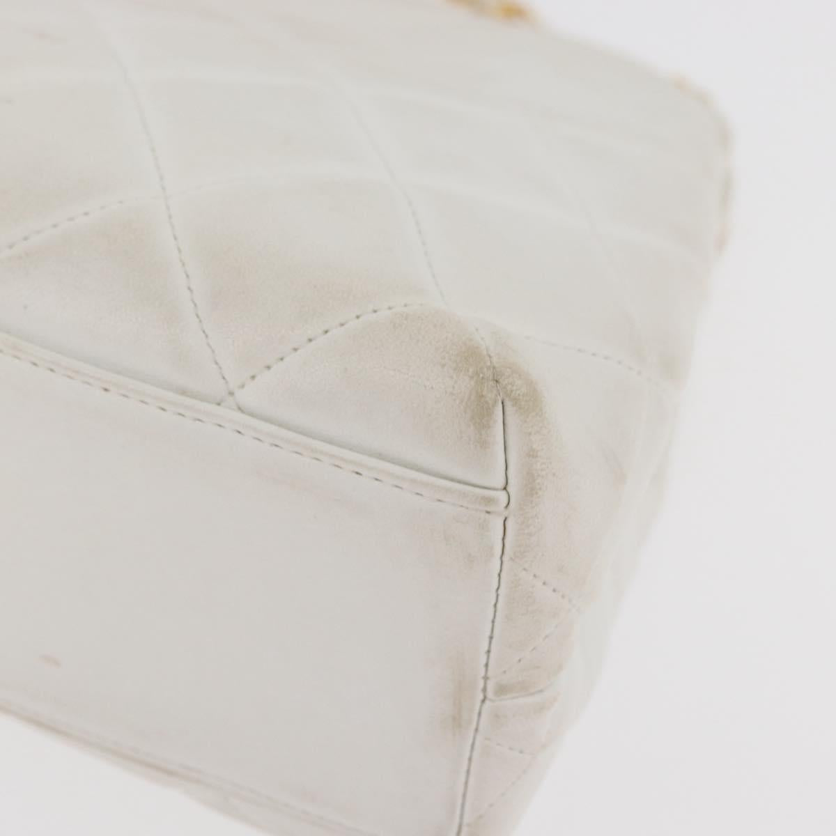 CHANEL Matelasse Chain Shoulder Bag Lamb Skin White Gold CC Auth 181776V