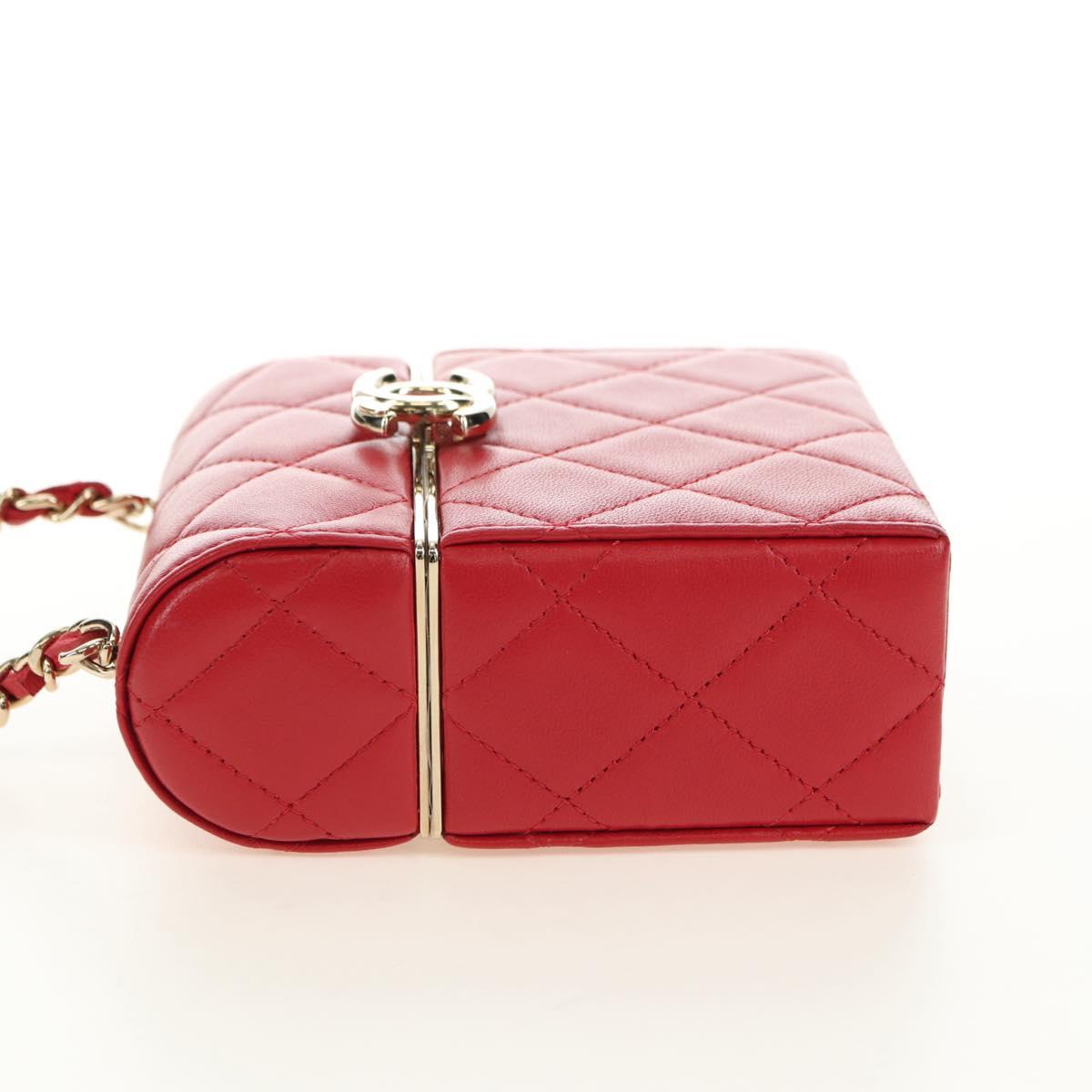 CHANEL Matelasse Chain Shoulder Bag Lamb Skin Red Gold CC Auth 181834SAM