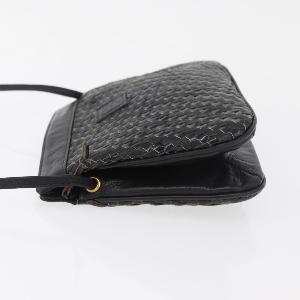 FENDI Shoulder Bag Leather Black Gold Auth 182453