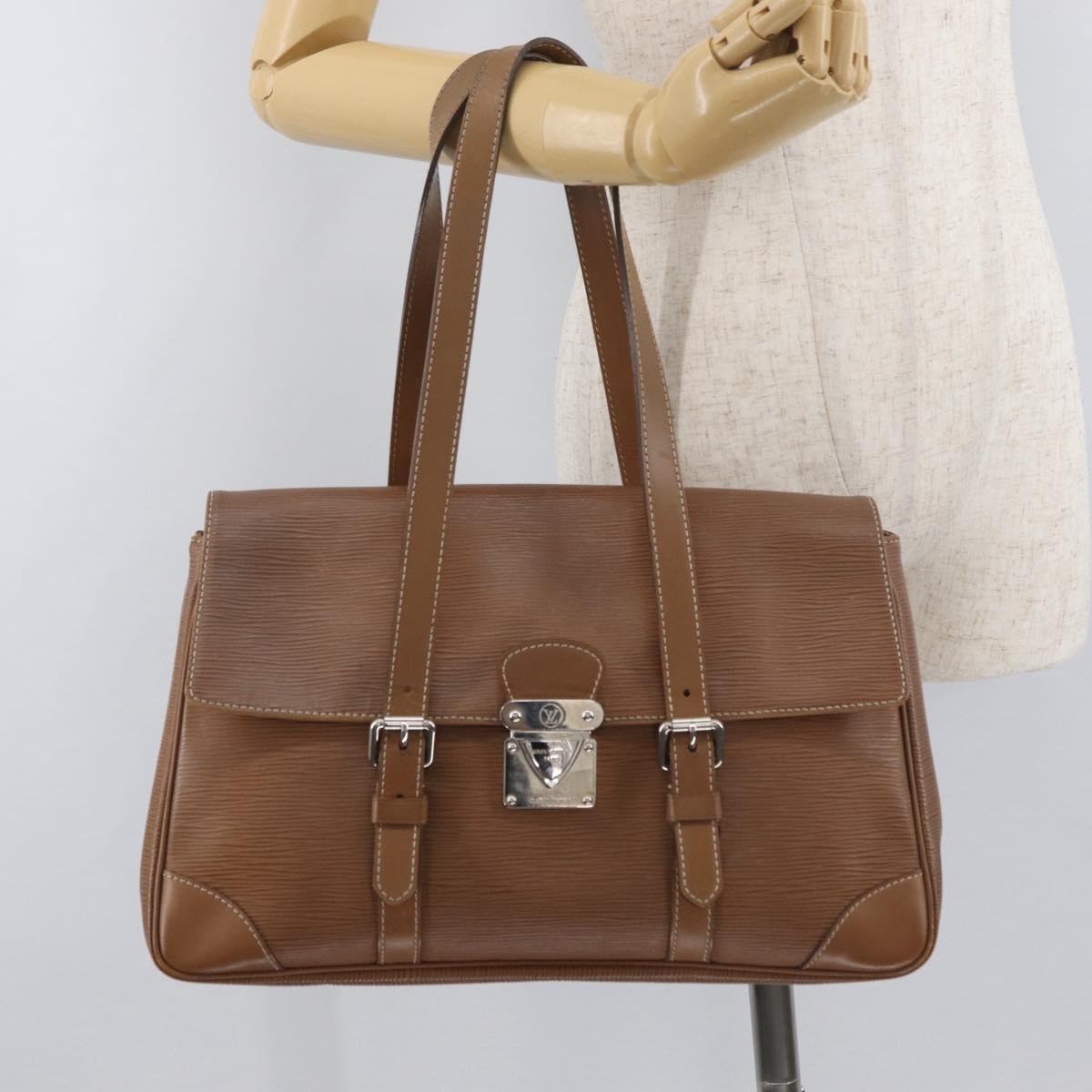 LOUIS VUITTON Epi Segur MM Shoulder Bag Brown Camel M58861 LV Auth 182606A