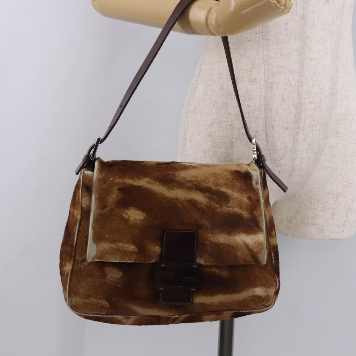 FENDI Mamma Baguette Shoulder Bag Harako leather Beige Silver Auth 182607A