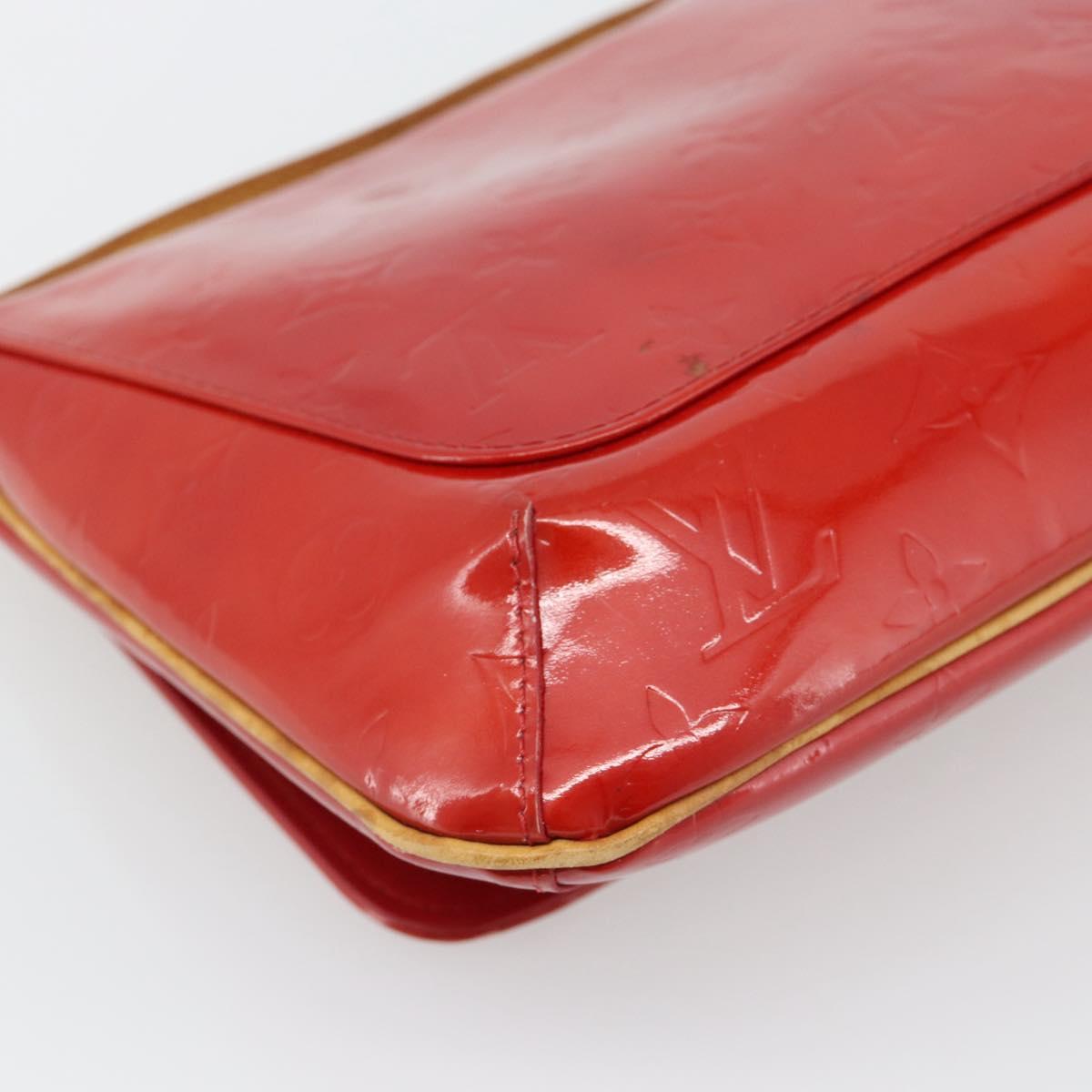 LOUIS VUITTON Monogram Vernis Thompson Street Bag Red Rouge M91094 Auth 182774