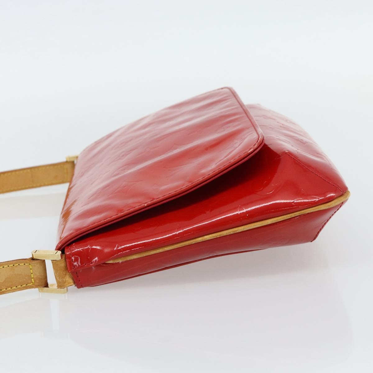LOUIS VUITTON Monogram Vernis Thompson Street Bag Red Rouge M91094 Auth 182774
