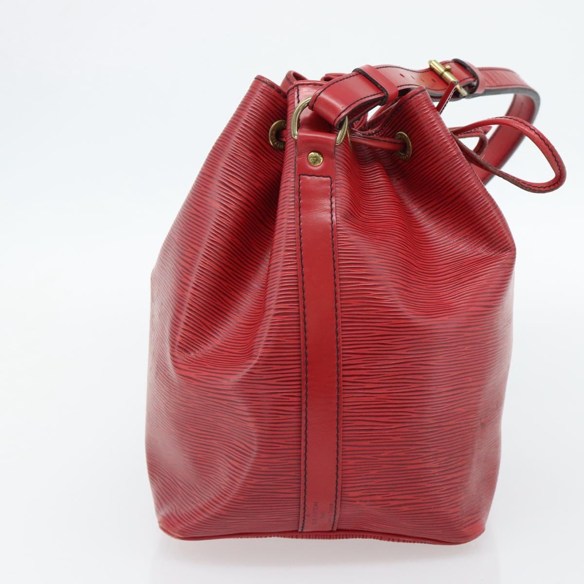 LOUIS VUITTON Epi Petit Noe Shoulder Bag Red M44107 LV Auth 182826