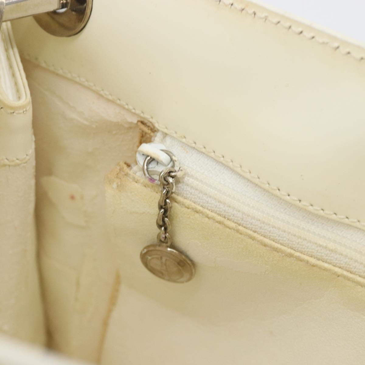 GUCCI Shoulder Bag Patent leather White Silver Auth 182984