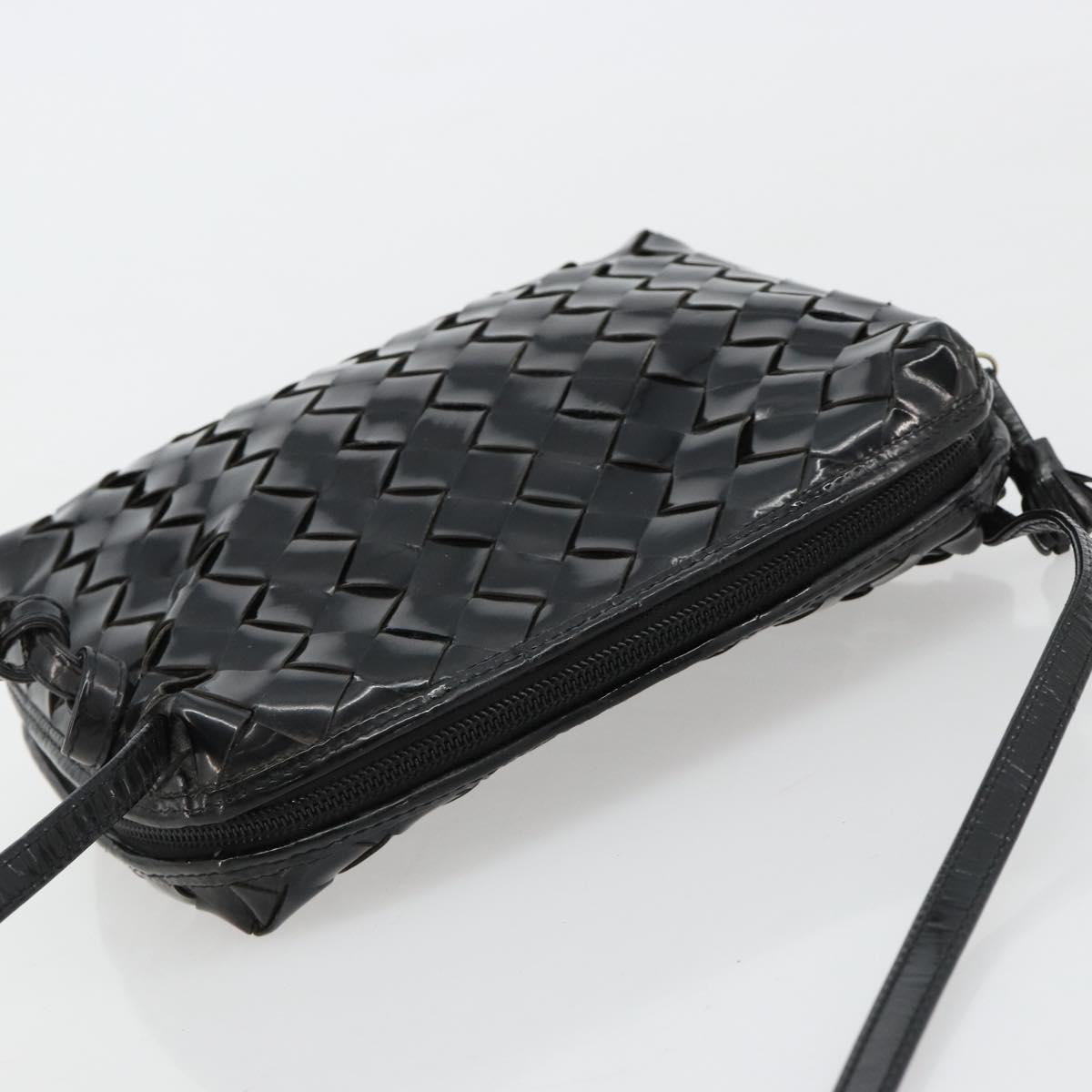 BOTTEGA VENETA INTRECCIATO Shoulder Bag Patent leather Black Auth 182993