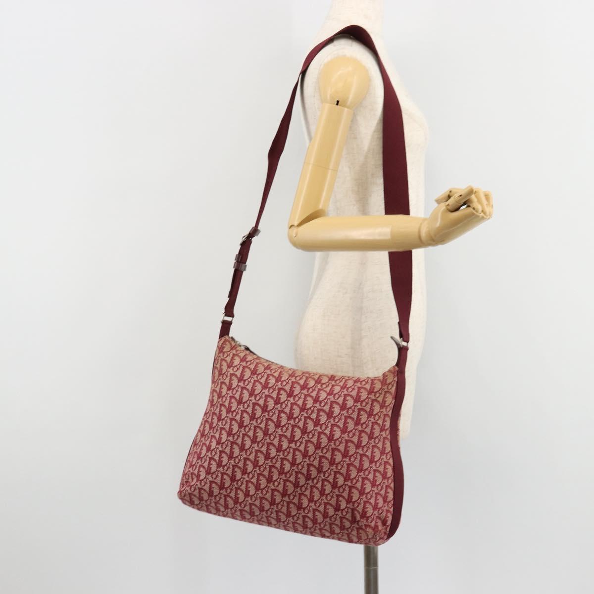 Christian Dior Trotter Canvas Shoulder Bag Red Silver Auth 183019A