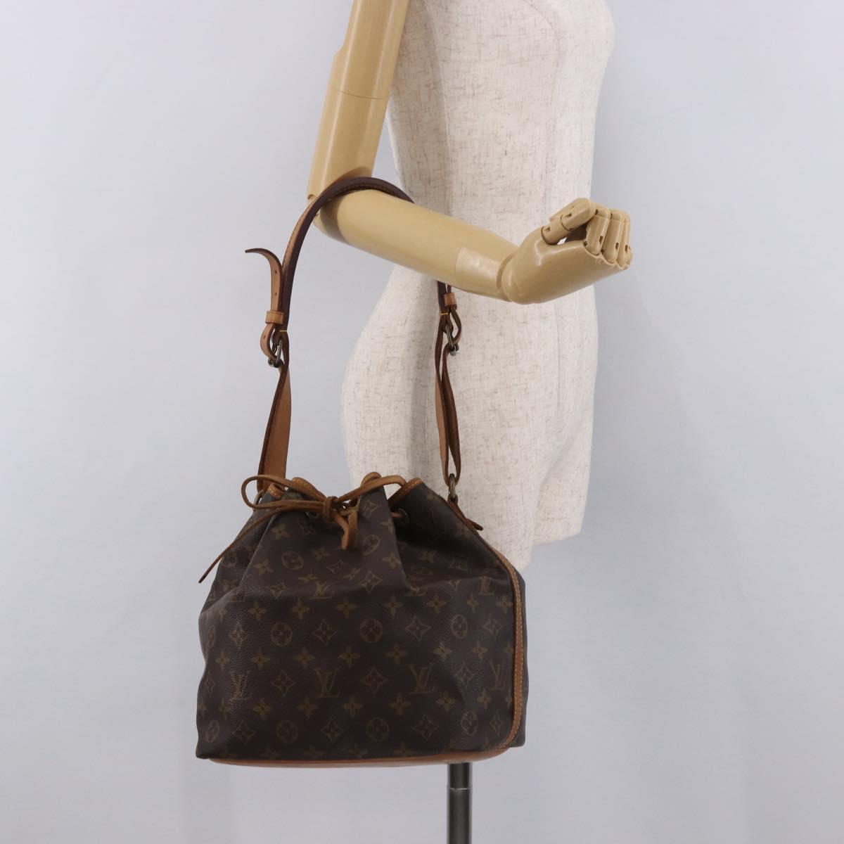 LOUIS VUITTON Monogram Petit Noe Shoulder Bag M42226 LV Auth 183207SAV