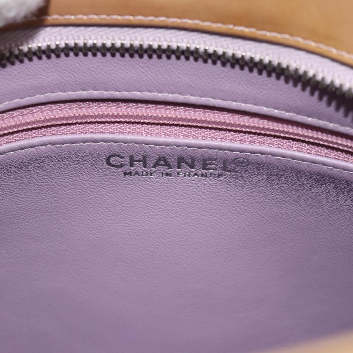 CHANEL Standard Tote Bag Patent leather Gold Silver CC Auth 183335A
