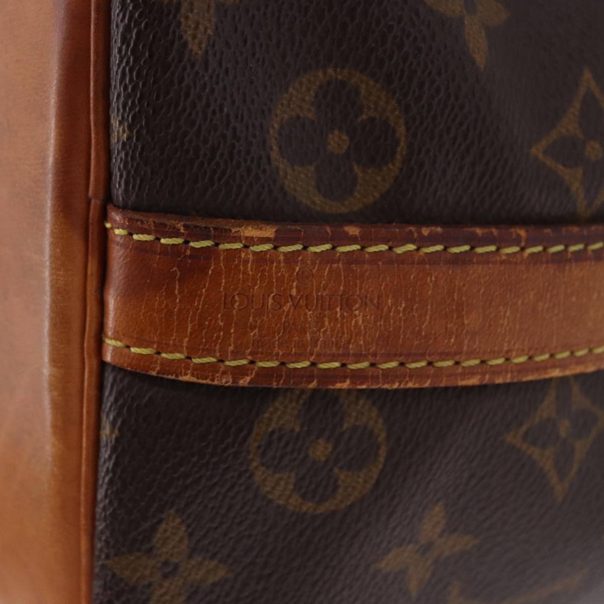 LOUIS VUITTON Monogram Petit Noe Shoulder Bag M42226 LV Auth 183473