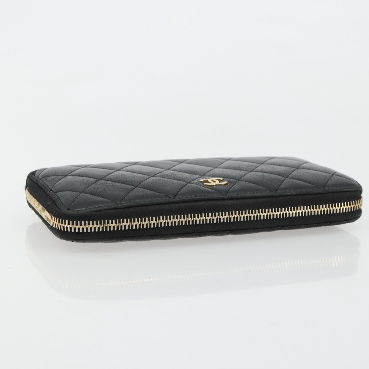 CHANEL Matelasse Long Wallet Lamb Skin Black Gold CC Auth 183495