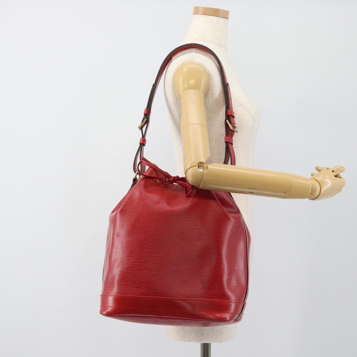 LOUIS VUITTON Epi Noe Shoulder Bag Red M44007 LV Auth 183813A