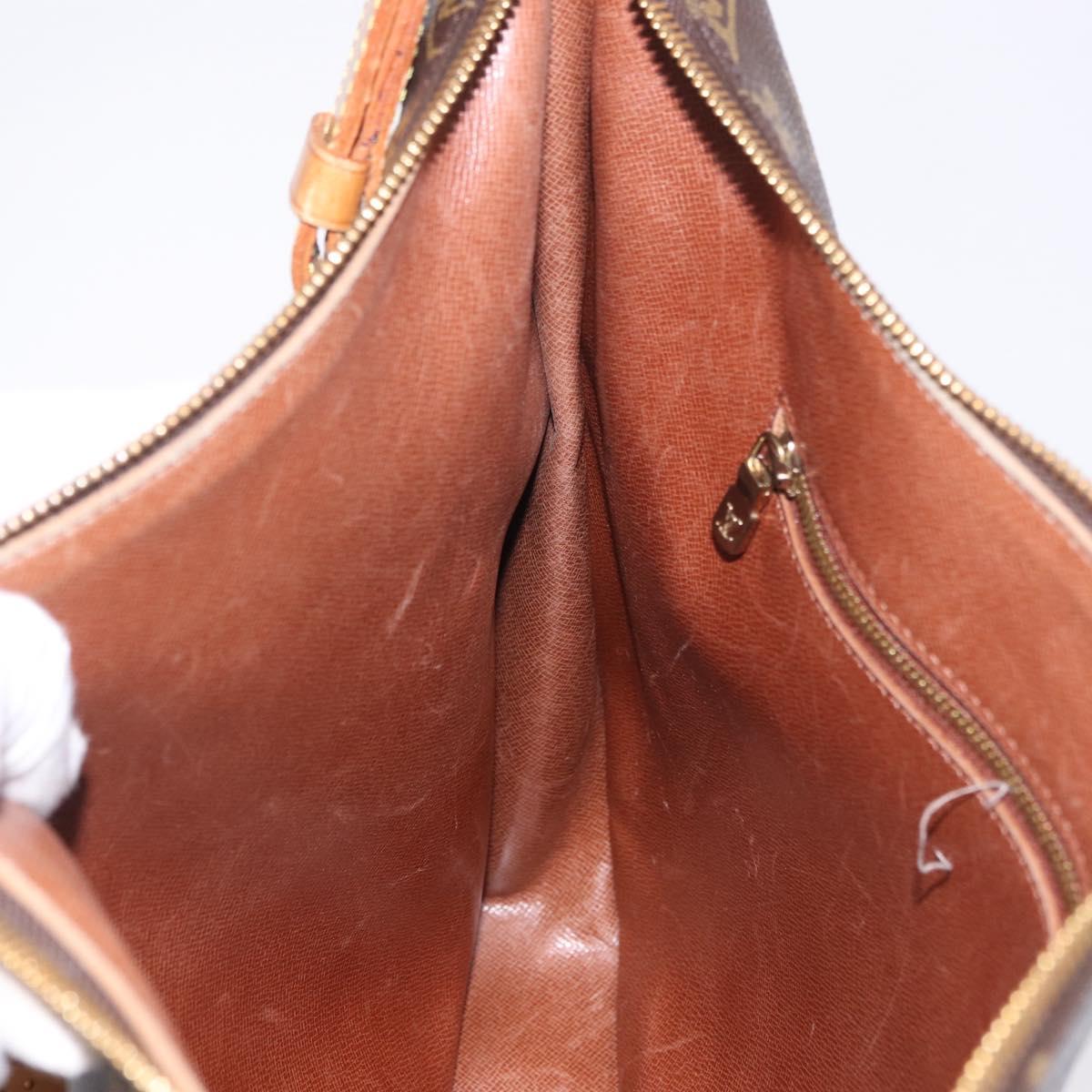 LOUIS VUITTON Monogram Vagader Shoulder Bag LV Auth 183827