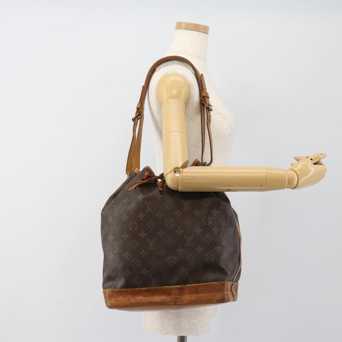 LOUIS VUITTON Monogram Noe Shoulder Bag M42224 LV Auth 183869