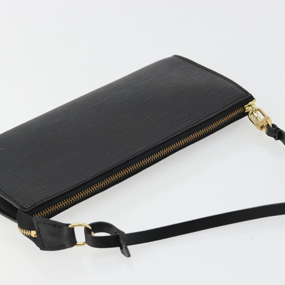 LOUIS VUITTON Epi Pochette Accessoires Pouch Black M52982 LV Auth 184002A