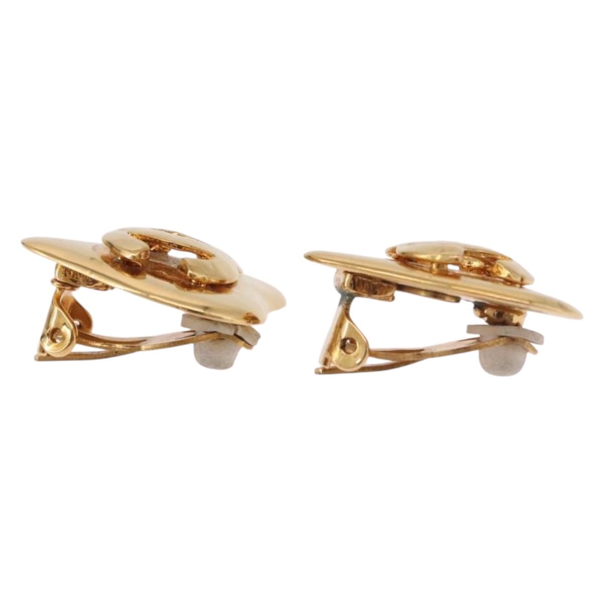 CHANEL Earring metal Gold Tone CC Auth 184006V