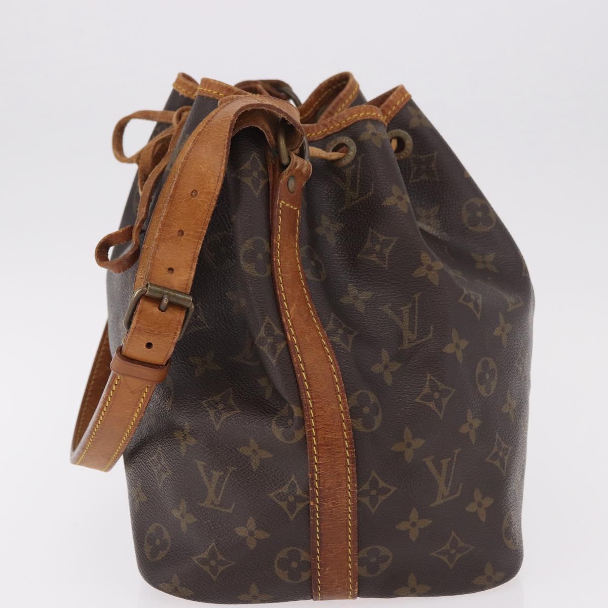 LOUIS VUITTON Monogram Petit Noe Shoulder Bag M42226 LV Auth 184183