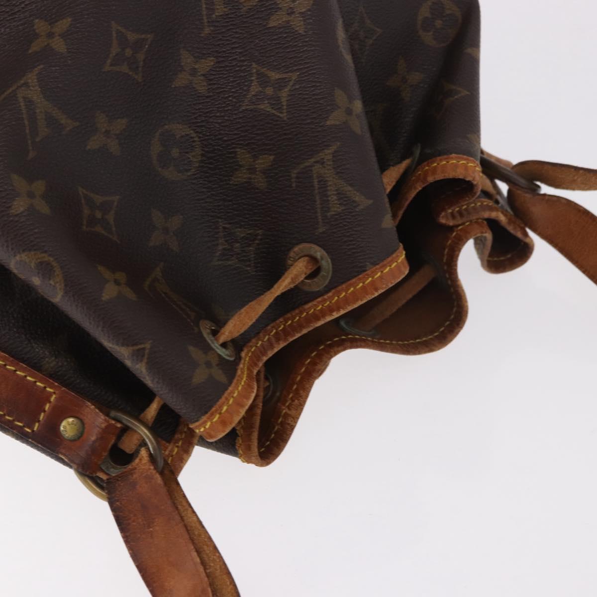 LOUIS VUITTON Monogram Petit Noe Shoulder Bag M42226 LV Auth 184183