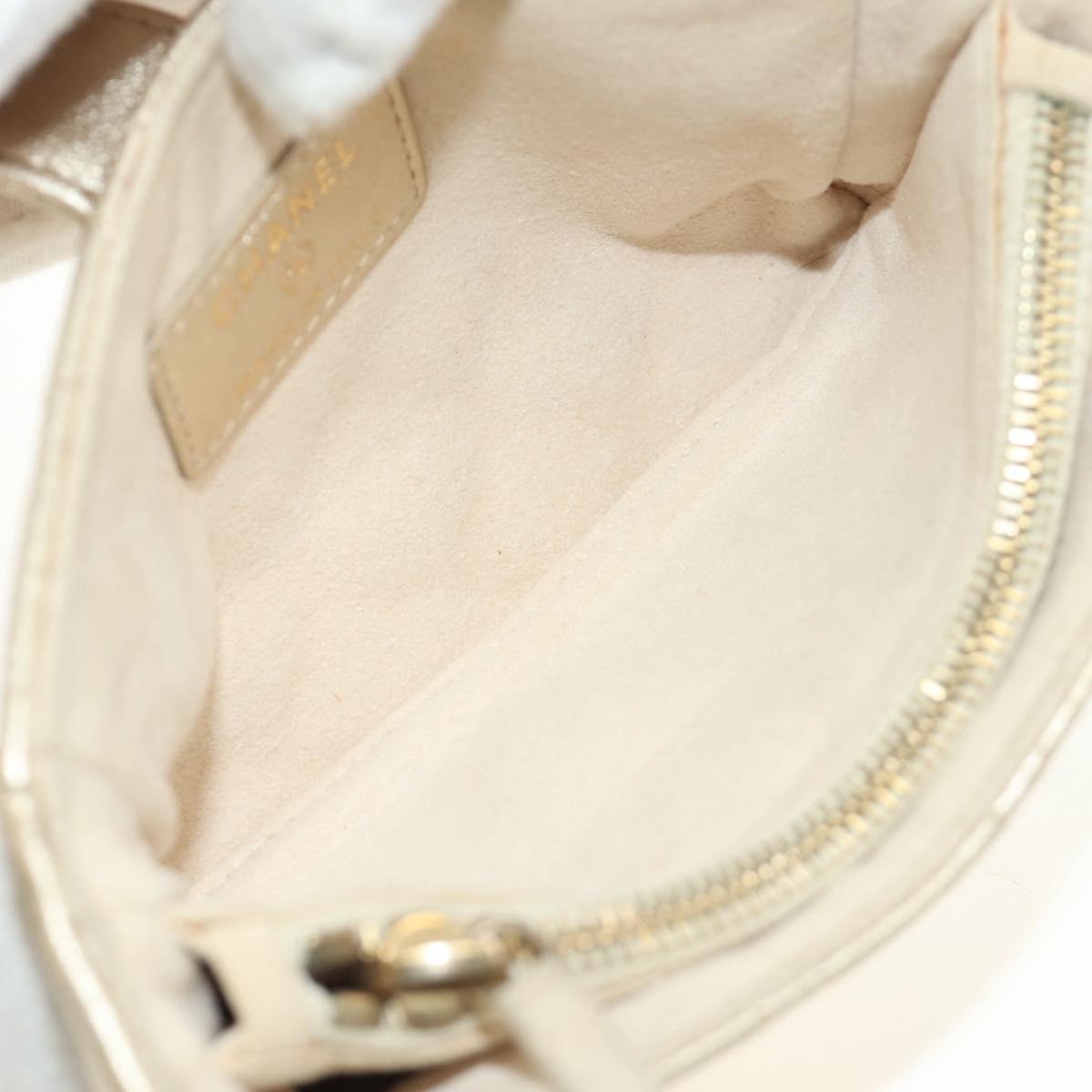 CHANEL Matelasse Pouch Lamb Skin Gold CC Auth 184257M