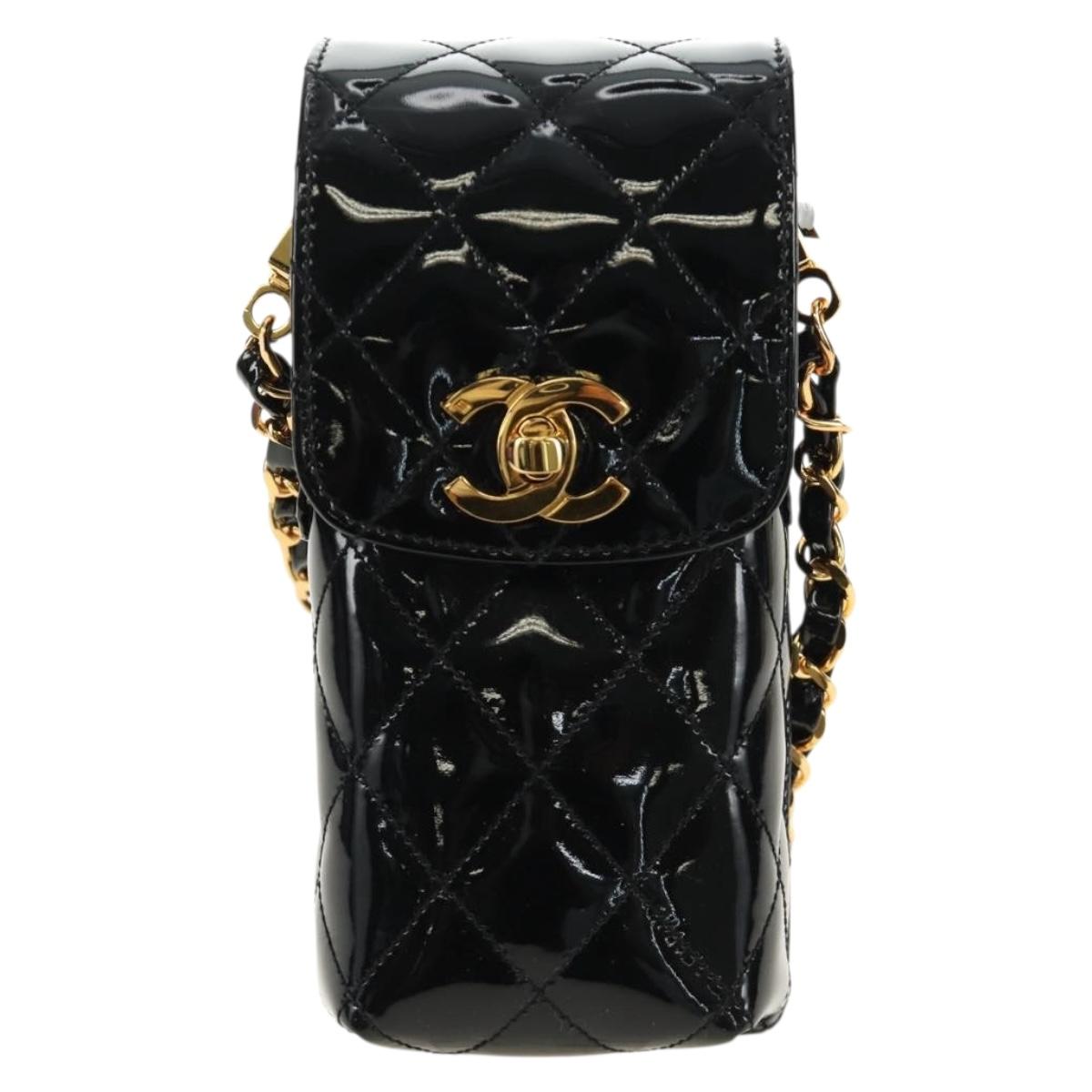CHANEL Matelasse Chain Shoulder Bag Patent leather Black Gold CC Auth 184272V
