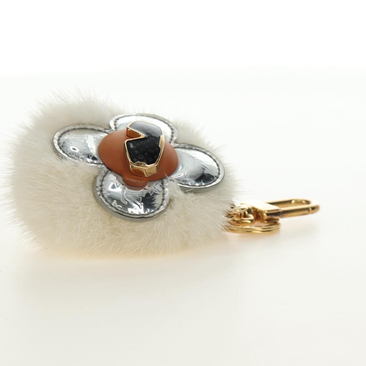 LOUIS VUITTON Porte Cles Snow Vivienne Charm Fur White Gold M00554 Auth 184274SM